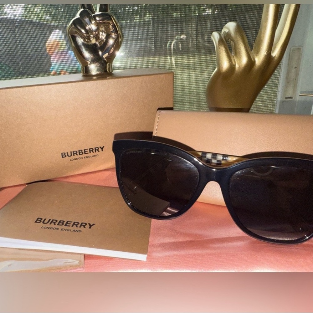 Burberry Clare Black Sunglasses for Women